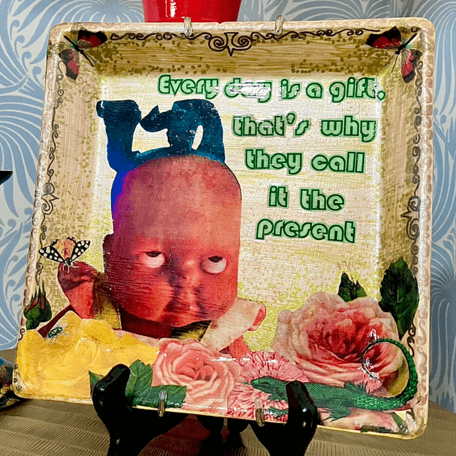 “Every Day Is A Gift That’s Why They Call It A Present” Beige Upcycled Wall Plate - House of Frisson