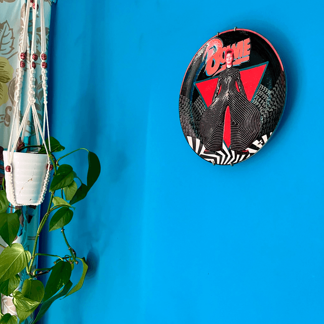 "Bowie" Black Upcycled Wall Plate - House of Frisson