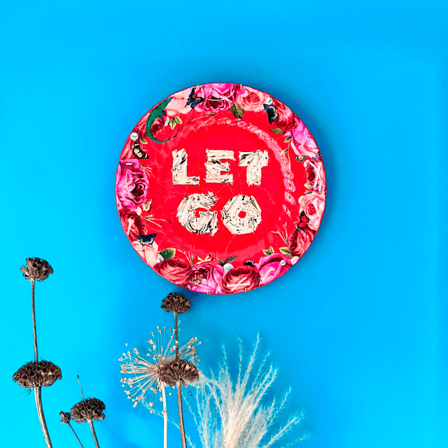 “Let Go" Red Upcycled Wall Plate - House of Frisson