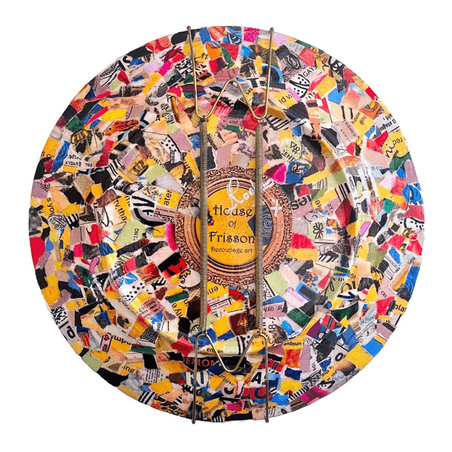 "Yawn!" Black Upcycled Wall Plate - House of Frisson