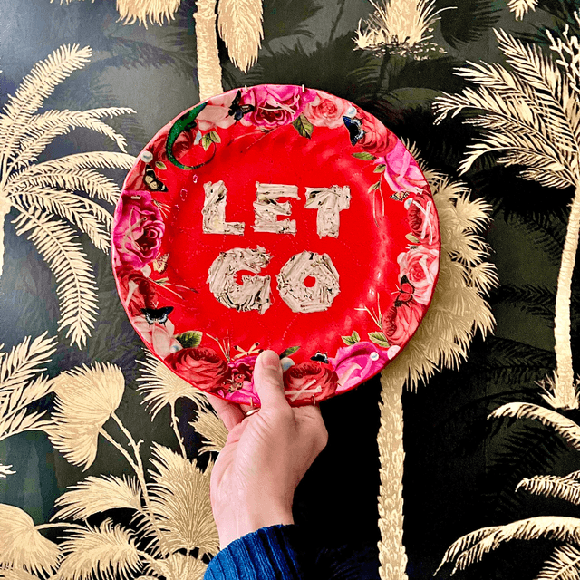 “Let Go" Red Upcycled Wall Plate - House of Frisson