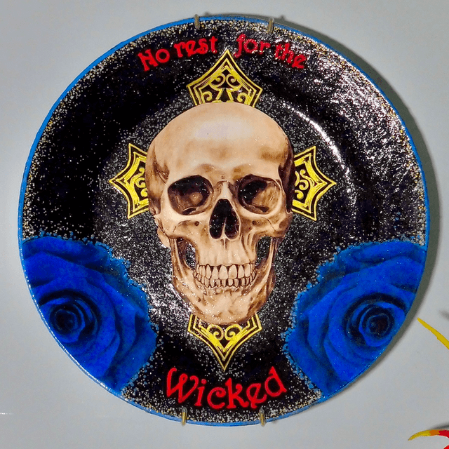 “No Rest For The Wicked” Black Upcycled Wall Plate - House of Frisson