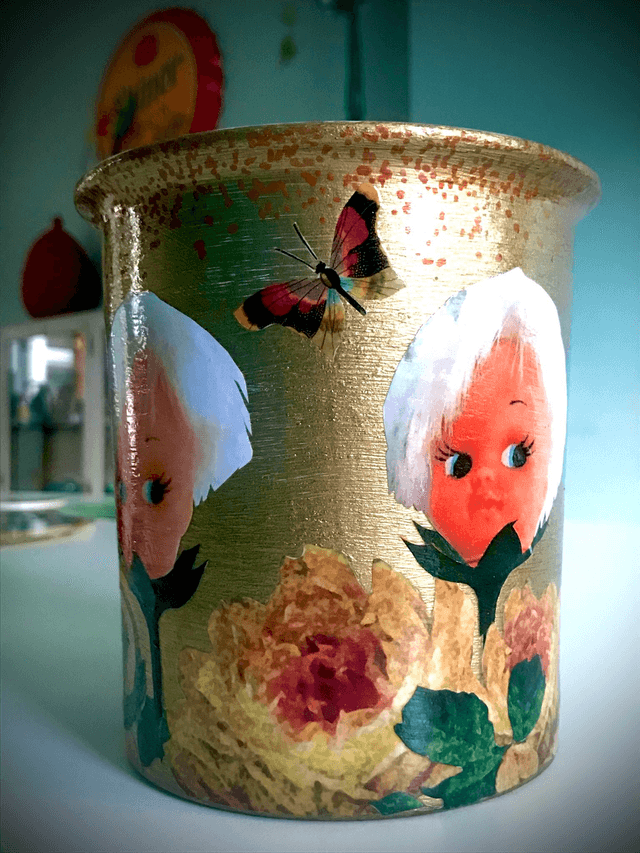 Gold “Doll Face Flower” Vase/Plant Pot/Utensil Holder - House of Frisson
