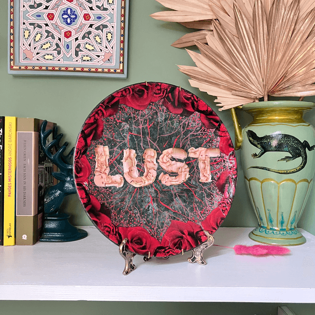 “Lust” Charcoal Upcycled Wall Plate - House of Frisson